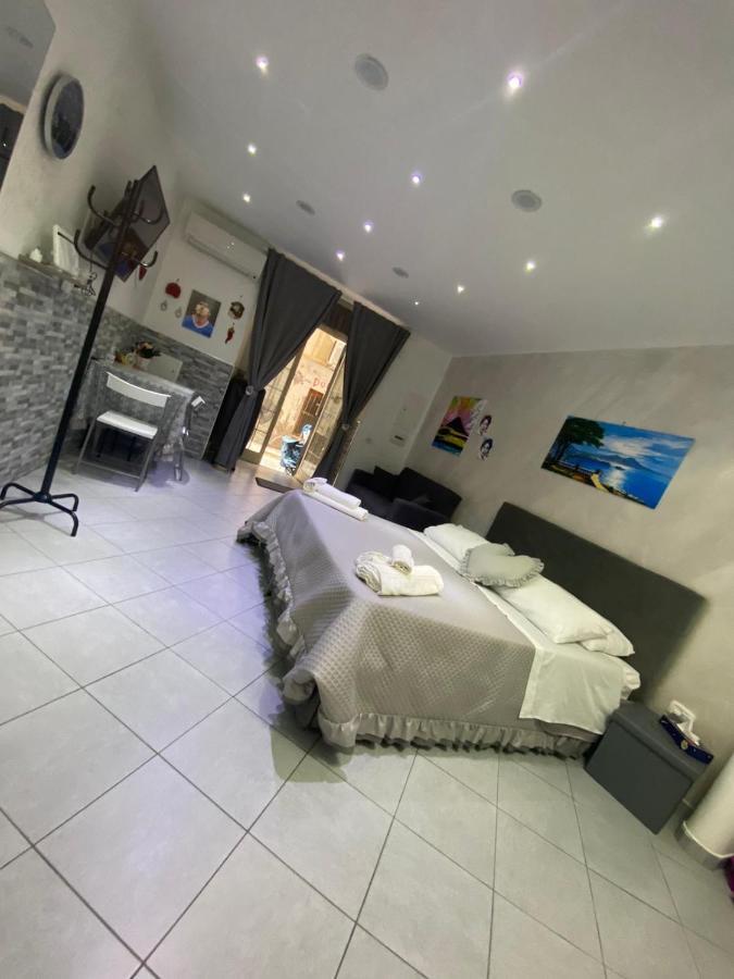 Housepurgatorio14 Centro Storico Apartment Napoli Bagian luar foto